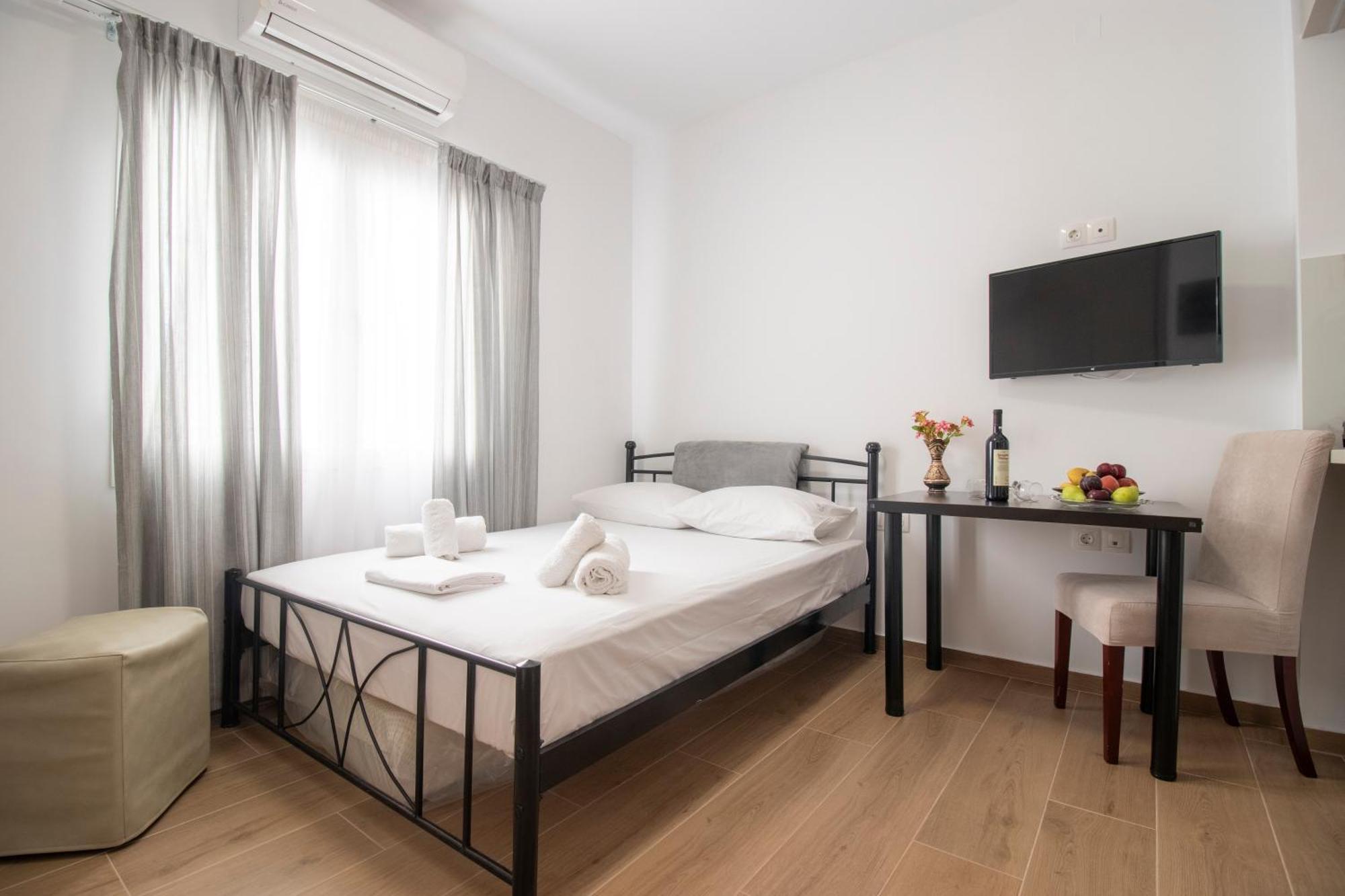 Central Park Urban Studios Ираклио Екстериор снимка