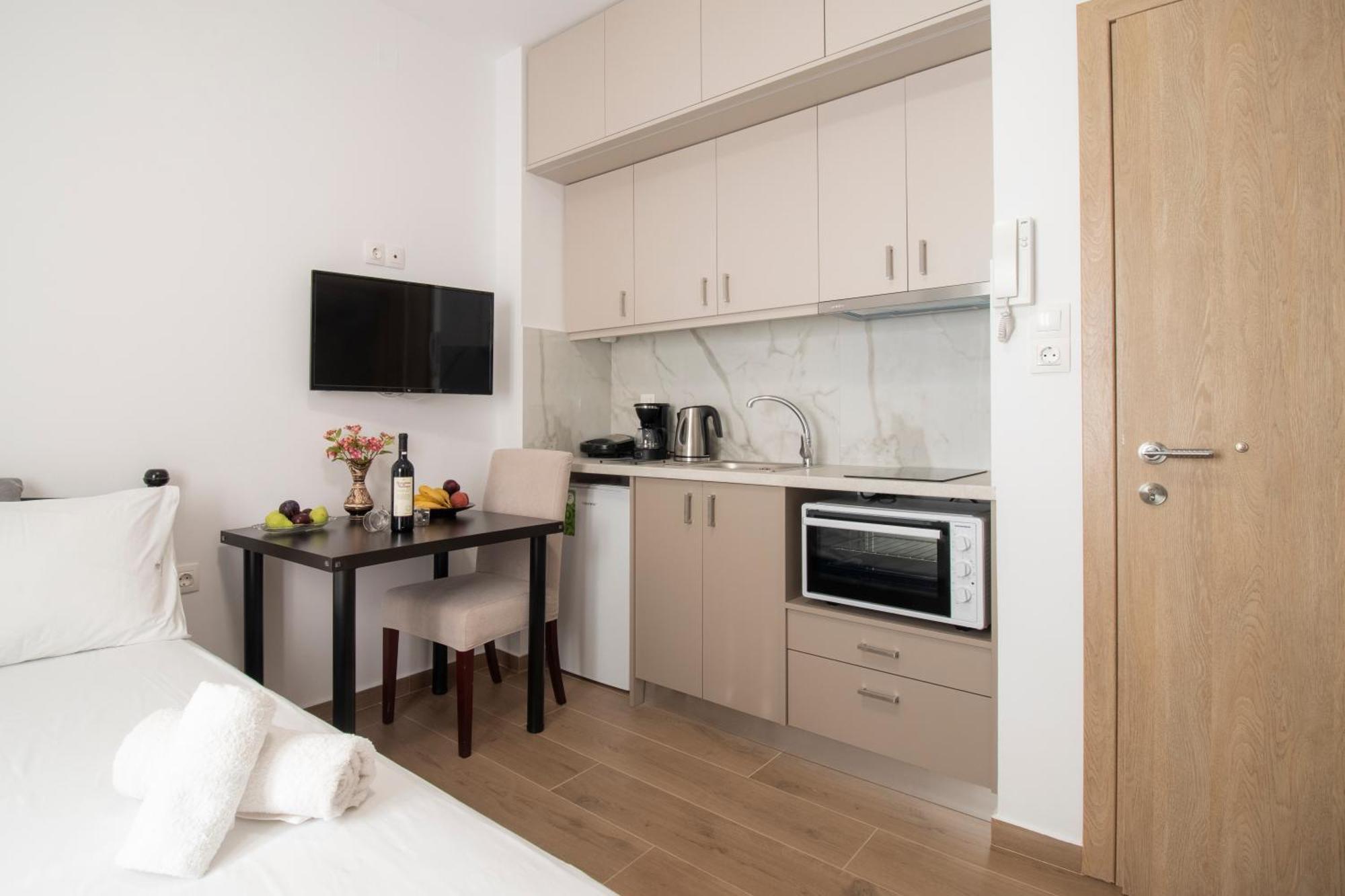 Central Park Urban Studios Ираклио Екстериор снимка